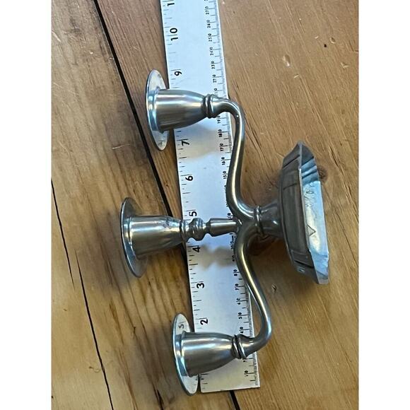 Vintage 3 candle stick holder Candelabra. Silver tone. Table Decor Piece! - Picture 6 of 7